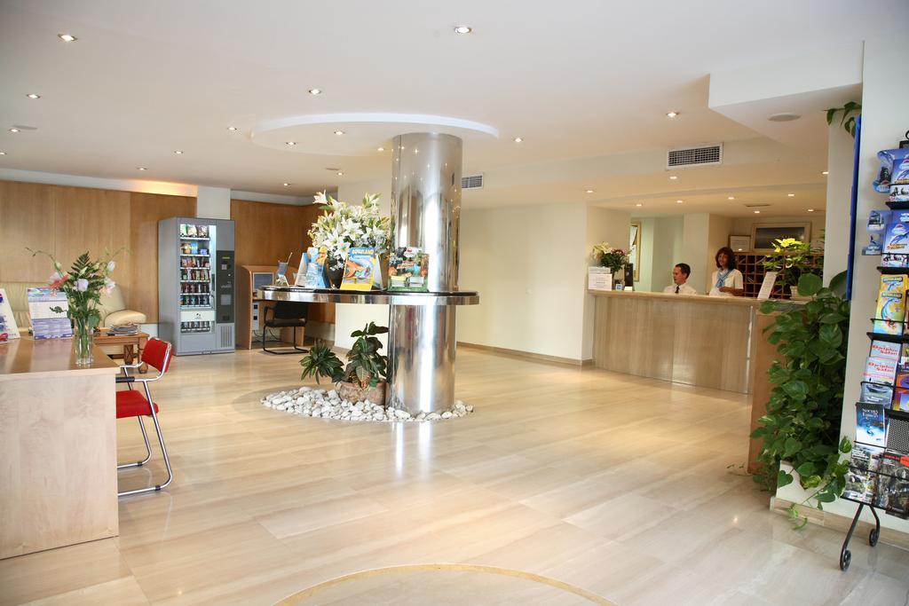Puerto Azul Marbella Apartment Екстериор снимка