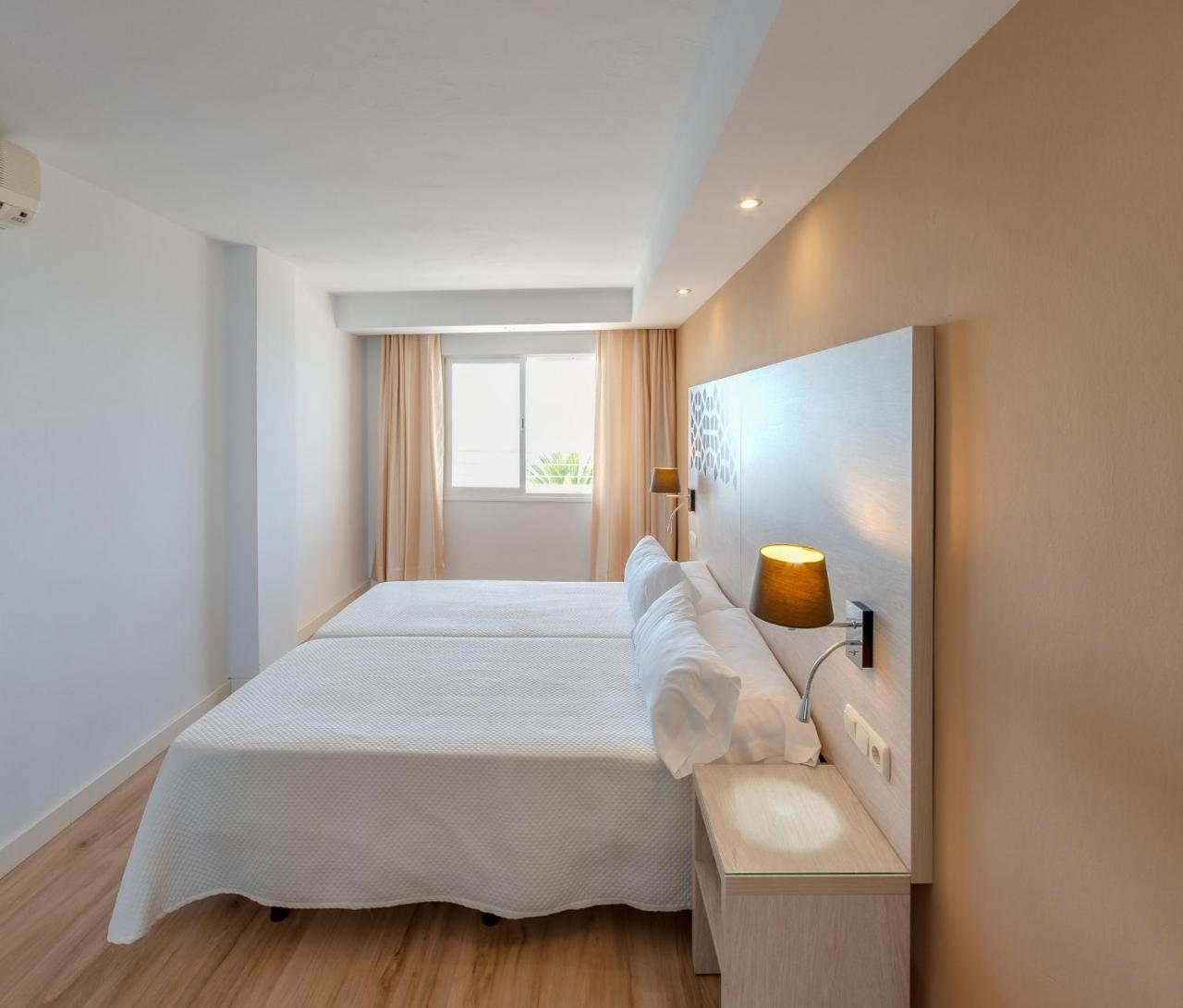 Puerto Azul Marbella Apartment Екстериор снимка